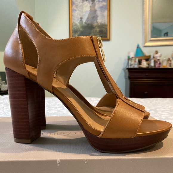 Womens heels - Picture 5 of 14
